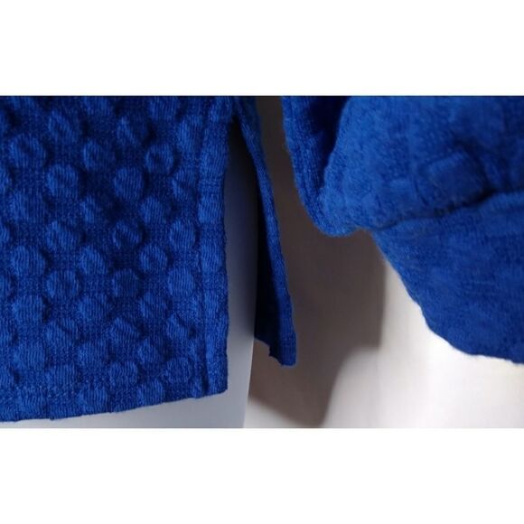 ELLE Cobalt Txtd Knit Top - Picture 5 of 8